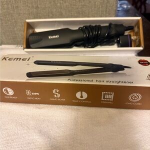 Kemei Black Hair Straightener